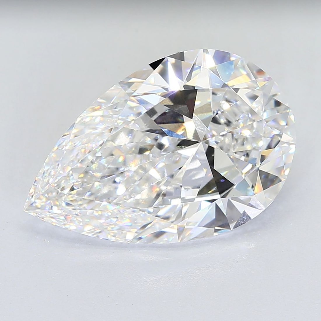 Loose Diamond - PEAR 14.03ct F VVS2: Loose Diamond - PEAR 14.03ct F VVS2 Source: This is a real non-mined Diamond that has been grown in a lab Shape: PEAR Carats: 14.03 Color: F Clarity: VVS2 Certification: IGI Video: