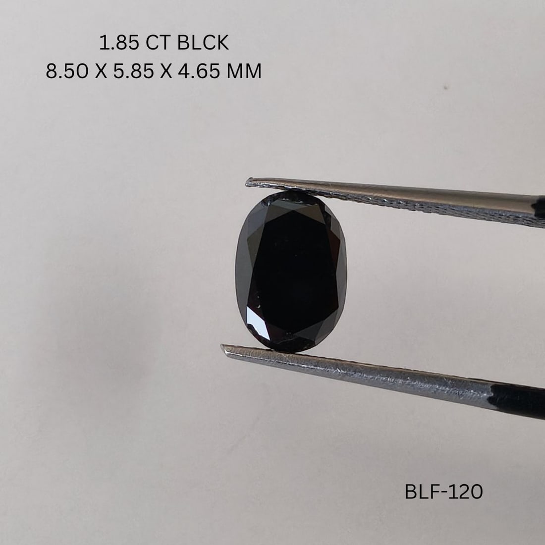 Loose Diamond - OVAL 1.85ct Black I1: Loose Diamond - OVAL 1.85ct Black I1 Source: Natural Shape: OVAL Carats: 1.85 Color: Black Certification: NONE The Diamond Depot Guarantee: All items in this auction are guaranteed to be 100% authenti