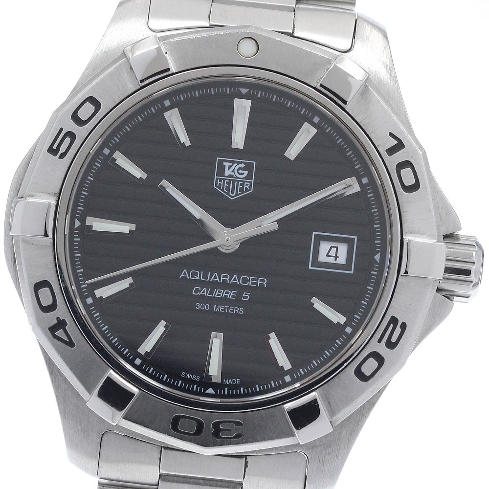 TAG Heuer Aquaracer Automatic Date Men's Wristwatch: TAG Heuer Aquaracer Automatic Date Men's Wristwatch This TAG Heuer Aquaracer Date Automatic wristwatch is designed for men and features Swiss craftsmanship. The watch is pre-owned and offers reliable 