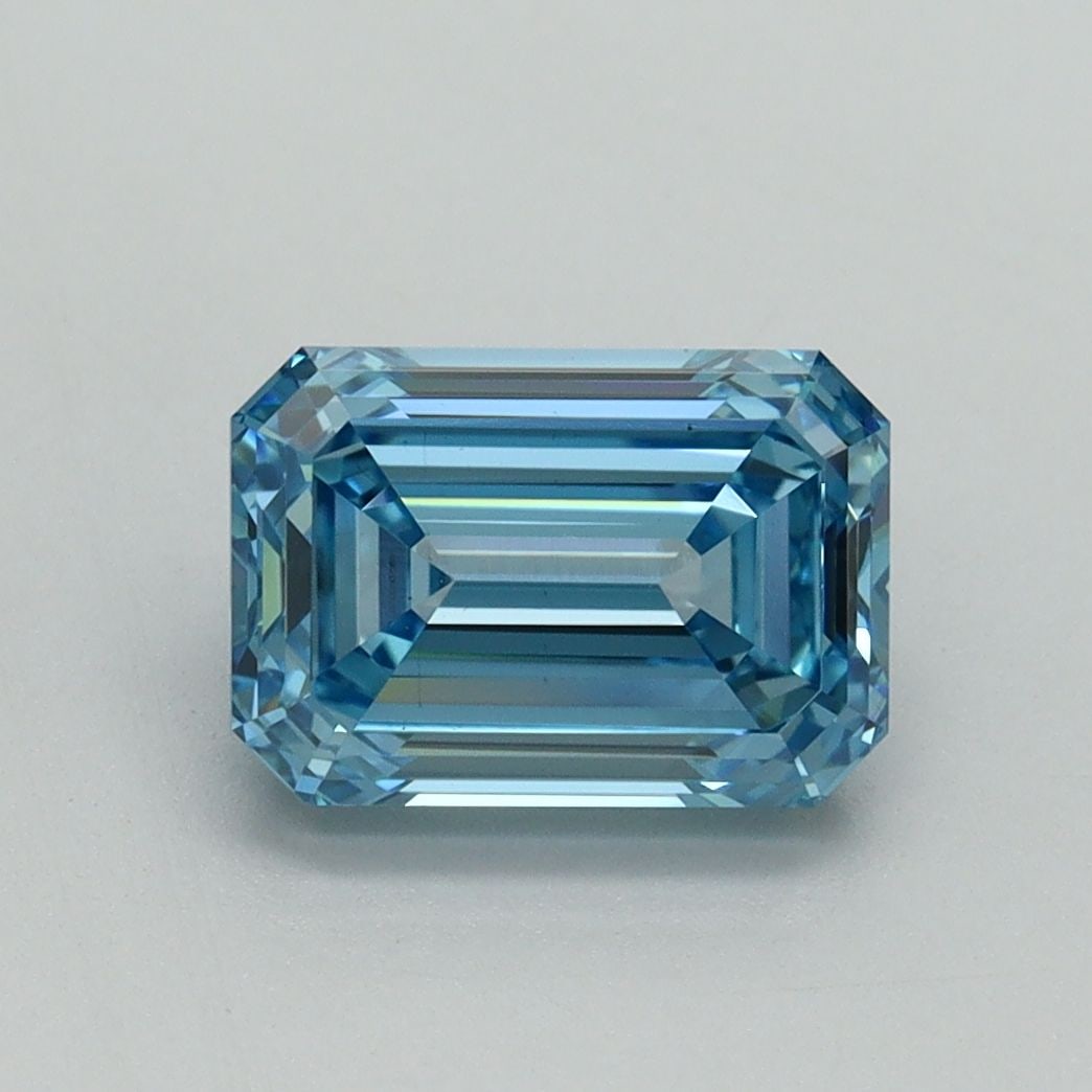 Loose Diamond - EMERALD 2.01ct Fancy Vivid Blue VS1: Loose Diamond - EMERALD 2.01ct Fancy Vivid Blue VS1 Source: This is a real non-mined Diamond that has been grown in a lab Shape: EMERALD Carats: 2.01 Color: Fancy Vivid Blue Certification: IGI Video: