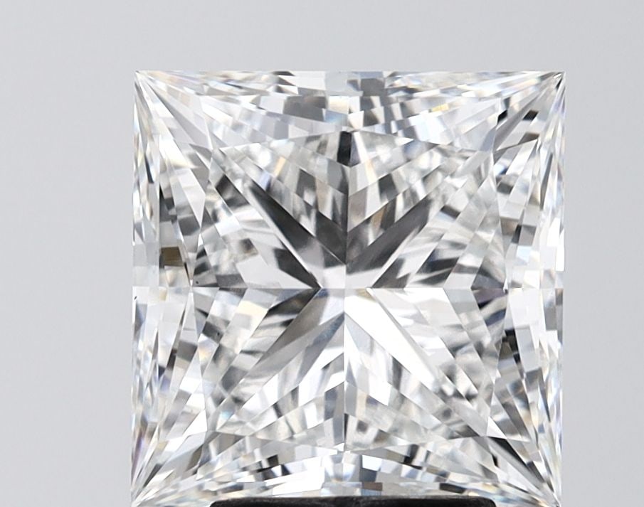 Loose Diamond - PRINCESS 4.34ct E VS1: Loose Diamond - PRINCESS 4.34ct E VS1 Source: This is a real non-mined Diamond that has been grown in a lab Shape: PRINCESS Carats: 4.34 Color: E Clarity: VS1 Certification: IGI Video: