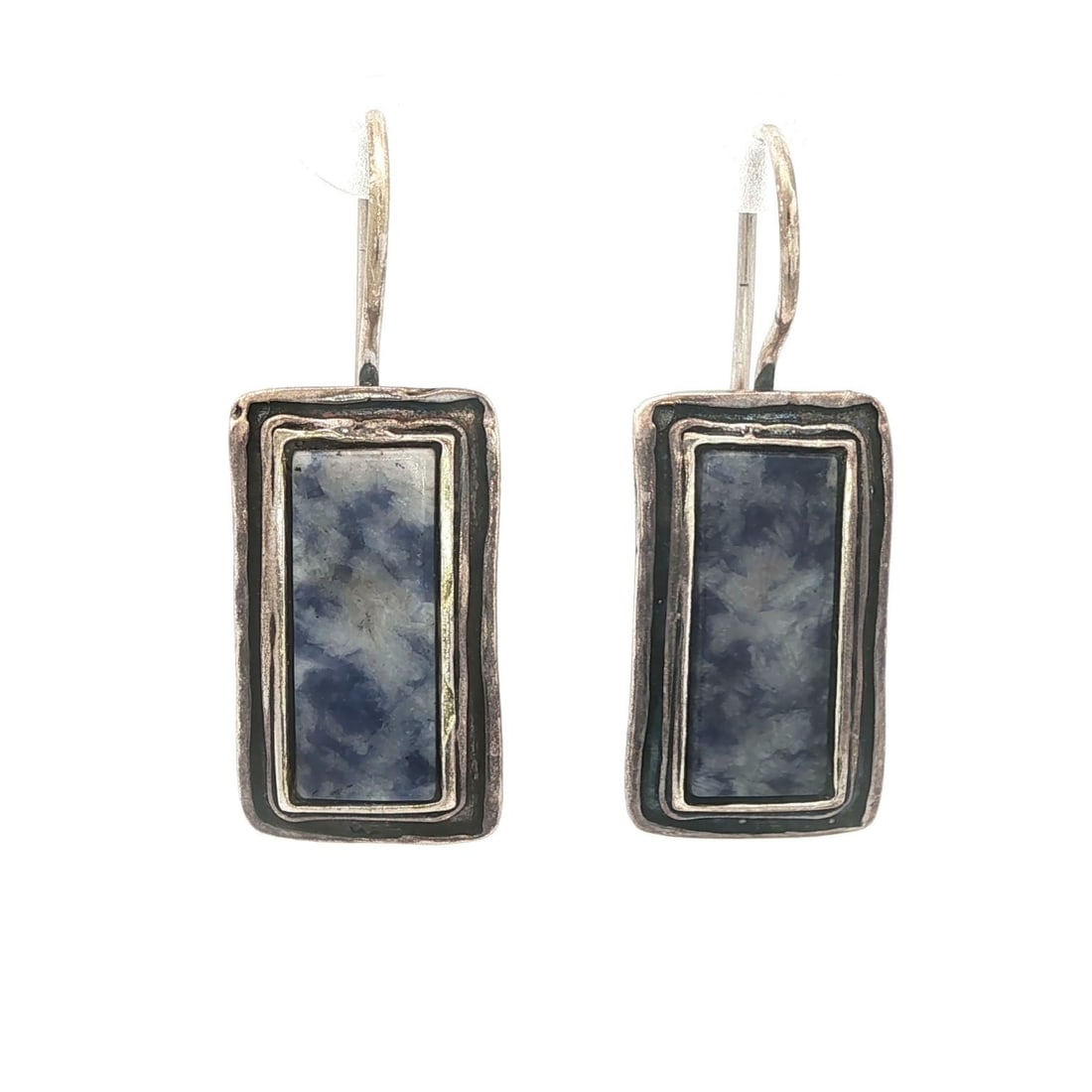 Handmade Sterling Silver Sodalite Rectangular Dangle Earrings: Handmade Sterling Silver Sodalite Rectangular Dangle Earrings Exquisite handmade drop earrings crafted from sterling silver, featuring large natural sodalite stones. The earrings showcase a striking m