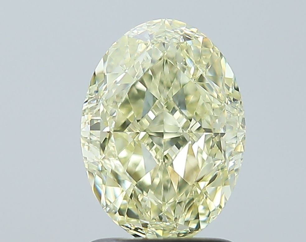 Loose Diamond - OVAL 2.02ct Y-Z VVS1: Loose Diamond - OVAL 2.02ct Y-Z VVS1 Source: Natural Shape: OVAL Carats: 2.02 Color: Y-Z Certification: GIA Video: Video Link The Diamond Depot Guarantee: All items in this auction are guaranteed to
