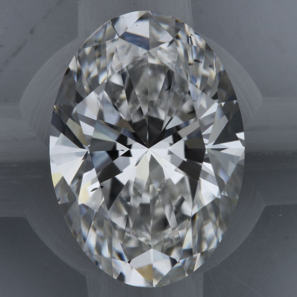 Loose Diamond - OVAL 2.15ct E VS2: Loose Diamond - OVAL 2.15ct E VS2 Source: This is a real non-mined Diamond that has been grown in a lab Shape: OVAL Carats: 2.15 Color: E Clarity: VS2 Certification: IGI Video: Video Link The Diamond