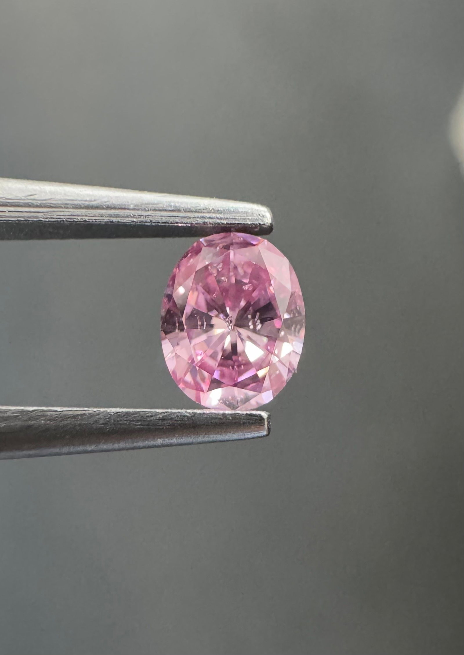 Loose Diamond - OVAL 0.17ct Fancy Vivid Purplish Pink I2: Loose Diamond - OVAL 0.17ct Fancy Vivid Purplish Pink I2 Source: Natural Shape: OVAL Carats: 0.17 Color: Fancy Vivid Purplish Pink Certification: GIA The Diamond Depot Guarantee: All items in this auc