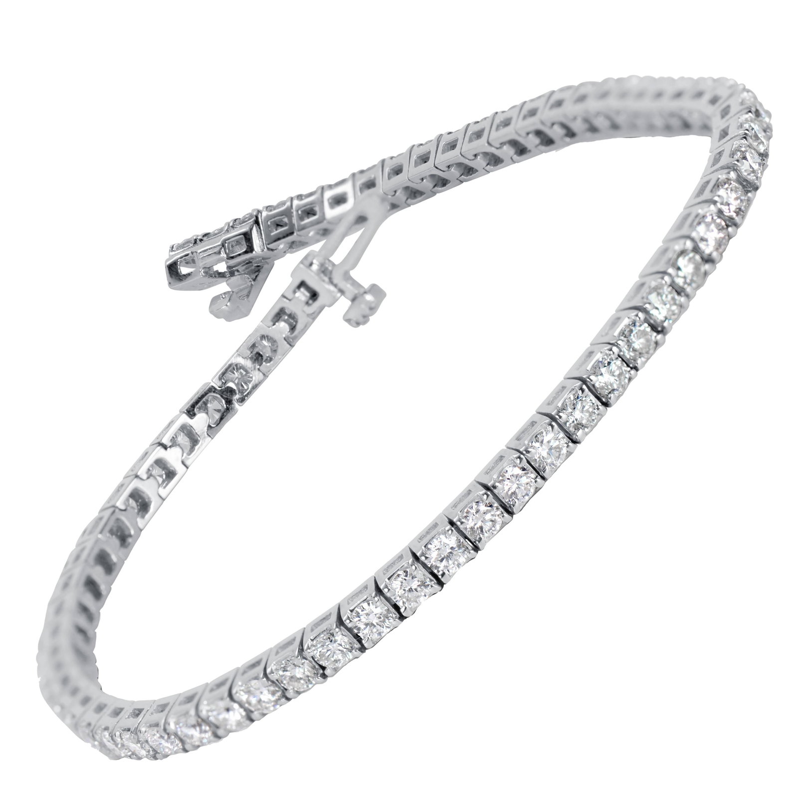 Harbor Diamonds 6 Carat Diamond Tennis Bracelet in 14K White Gold: Harbor Diamonds 6 Carat Diamond Tennis Bracelet in 14K White Gold This exquisite 6 Carat Diamond Tennis Bracelet is crafted from 14 Karat White Gold, showcasing a stunning array of 51 round-cut diamon