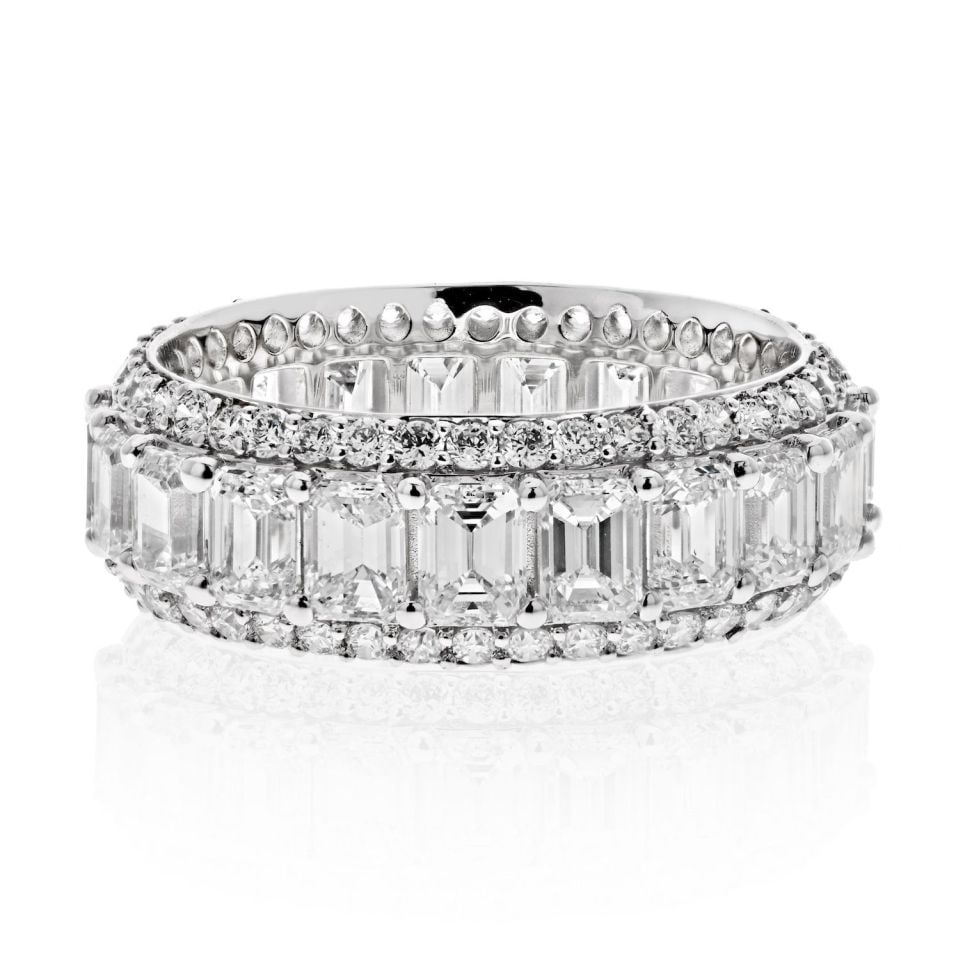 Emerald and Round Diamond Eternity Ring in 14K White Gold 5.5ct Size 7: Emerald and Round Diamond Eternity Ring in 14K White Gold 5.5ct Size 7 This 14K white gold eternity band features a combination of emerald cut and round cut diamonds, offering a timeless and elegant d