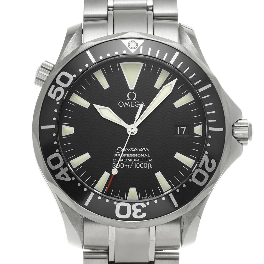 Omega Seamaster 300 Professional Men's Wristwatch 2254.50: Omega Seamaster 300 Professional Men's Wristwatch 2254.50 This is an OMEGA Seamaster Professional 300 wristwatch designed for men. Made in Switzerland, this pre-owned timepiece combines classic style 