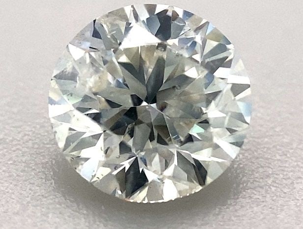 Loose Diamond - ROUND 1.02ct G I1: Loose Diamond - ROUND 1.02ct G I1 Source: Natural Shape: ROUND Carats: 1.02 Color: G Clarity: I1 Certification: OTHER The Diamond Depot Guarantee: All items in this auction are guaranteed to be 100% a