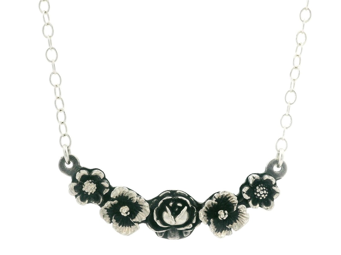 Unbranded Sterling Silver Floral Arch Pendant with Adjustable Cable Link Necklace (1 of 6)
