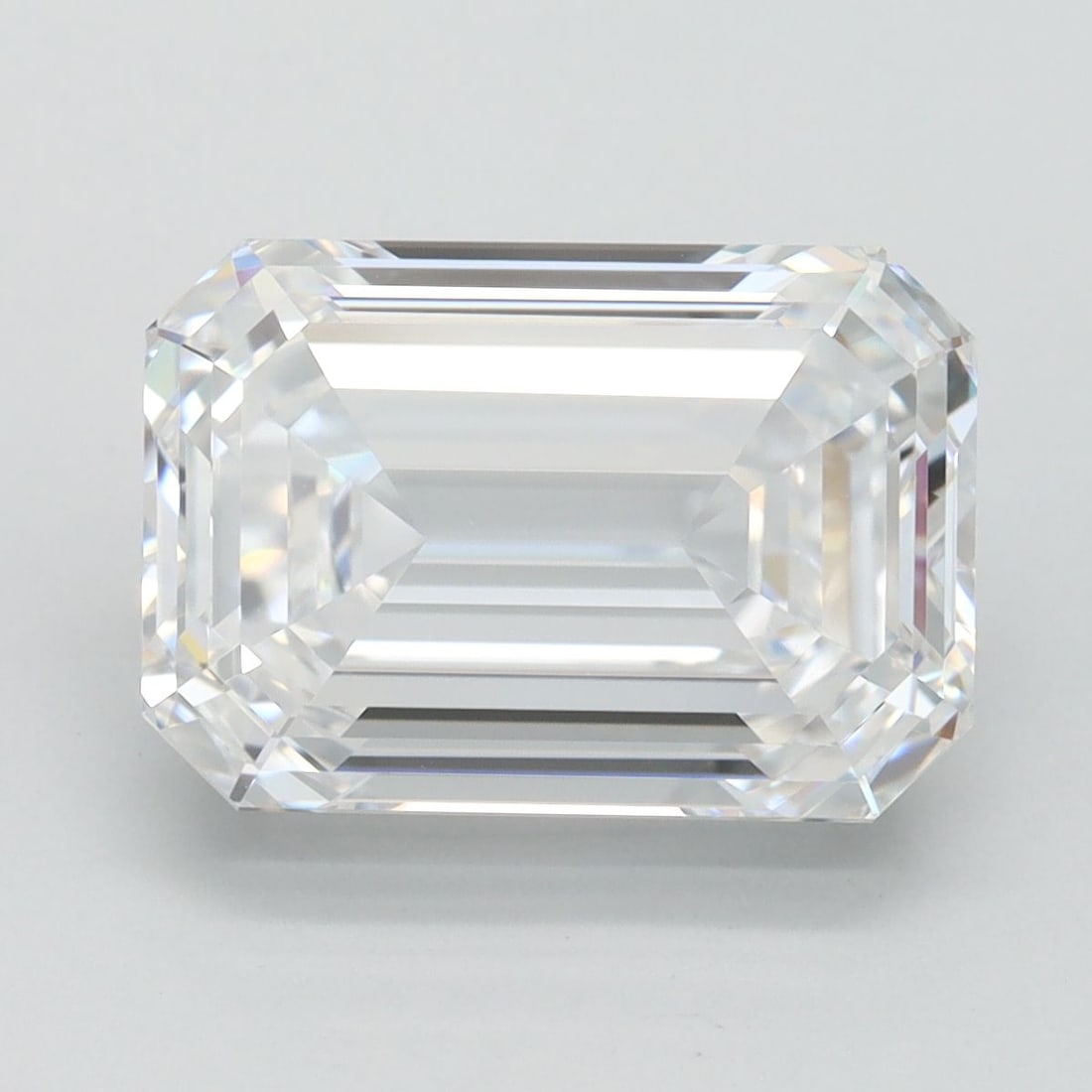 Loose Diamond - EMERALD 4.03ct D IF: Loose Diamond - EMERALD 4.03ct D IF Source: This is a real non-mined Diamond that has been grown in a lab Shape: EMERALD Carats: 4.03 Color: D Clarity: IF Certification: IGI Video: Video Link The