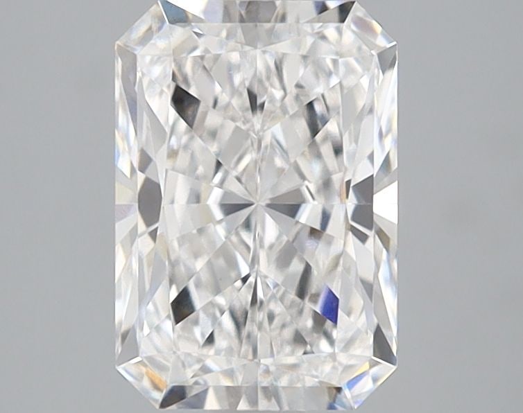 Loose Diamond - RADIANT 1.58ct E VVS2: Loose Diamond - RADIANT 1.58ct E VVS2 Source: This is a real non-mined Diamond that has been grown in a lab Shape: RADIANT Carats: 1.58 Color: E Clarity: VVS2 Certification: GIA Video: Video Link The