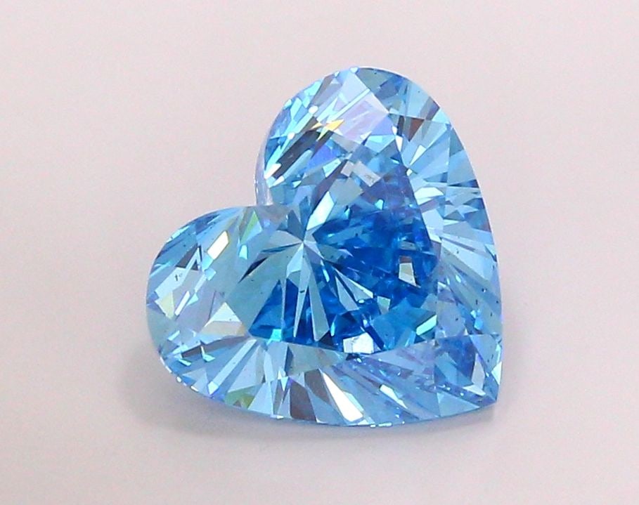 Loose Diamond - HEART 8.0ct Fancy Vivid Blue VS2: Loose Diamond - HEART 8.0ct Fancy Vivid Blue VS2 Source: This is a real non-mined Diamond that has been grown in a lab Shape: HEART Carats: 8.0 Color: Fancy Vivid Blue Certification: IGI Video: