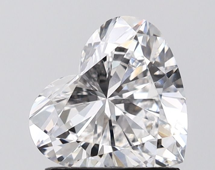 Loose Diamond - HEART 1.52ct E VVS2: Loose Diamond - HEART 1.52ct E VVS2 Source: This is a real non-mined Diamond that has been grown in a lab Shape: HEART Carats: 1.52 Color: E Clarity: VVS2 Certification: IGI Video: