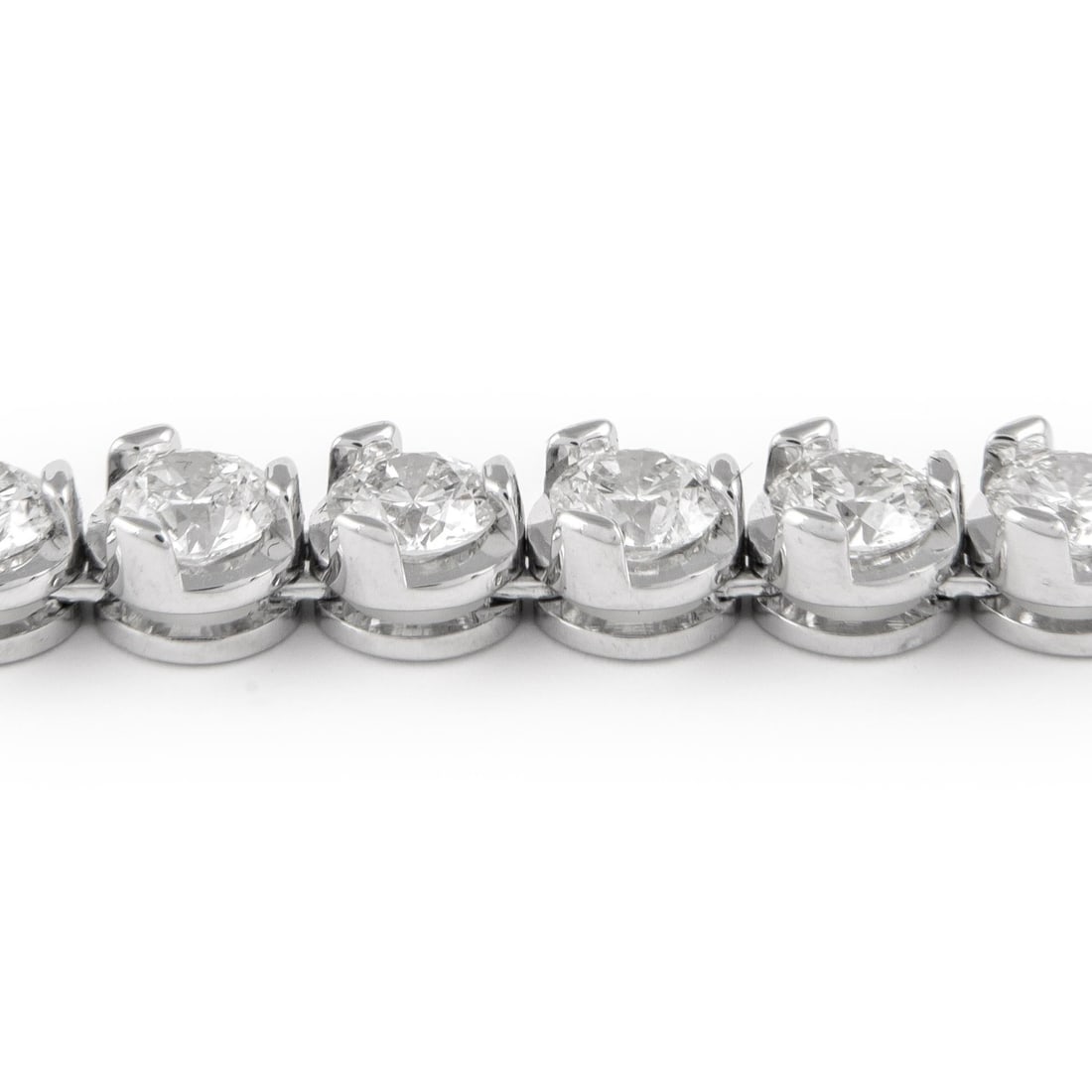10.51ct Diamond Tennis Bracelet 18k White Gold - 3