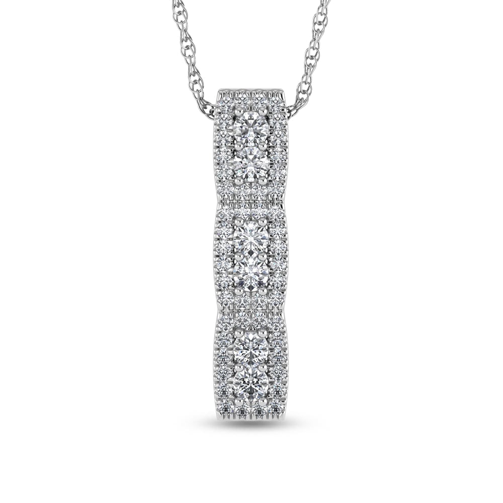 14K White Gold Diamond 5/8 Ct.Tw. Fashion Pendant: 14K White Gold Diamond 5/8 Ct.Tw. Fashion Pendant 14k White Gold Stone Color: G-h Stone Clarity: Si2 Unless otherwise specified, pendants that include a chain are paired with our standard 18-inch leng