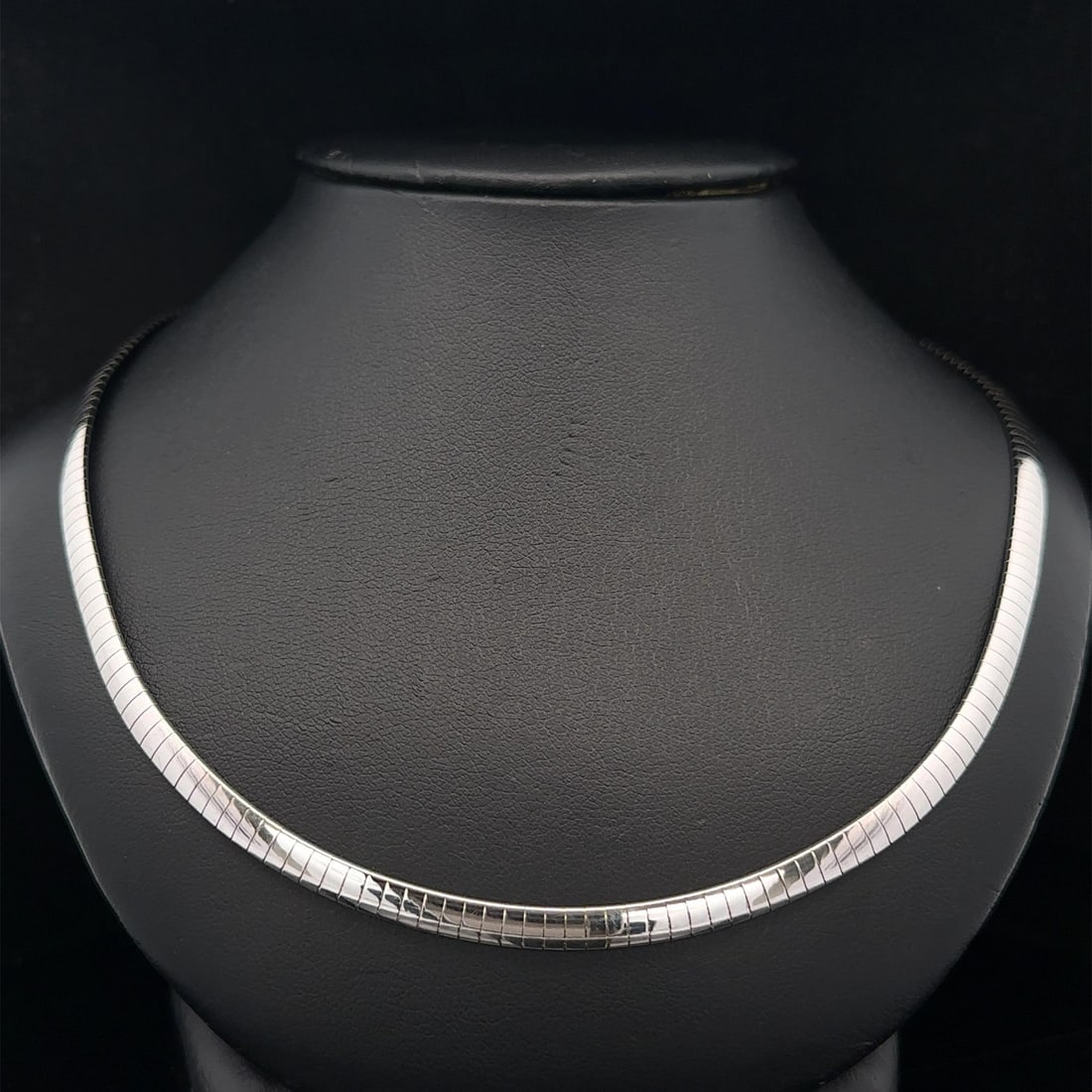 AURAFIN 14k White Gold 16 Polished Omega Link Chain Necklace (1 of 9)