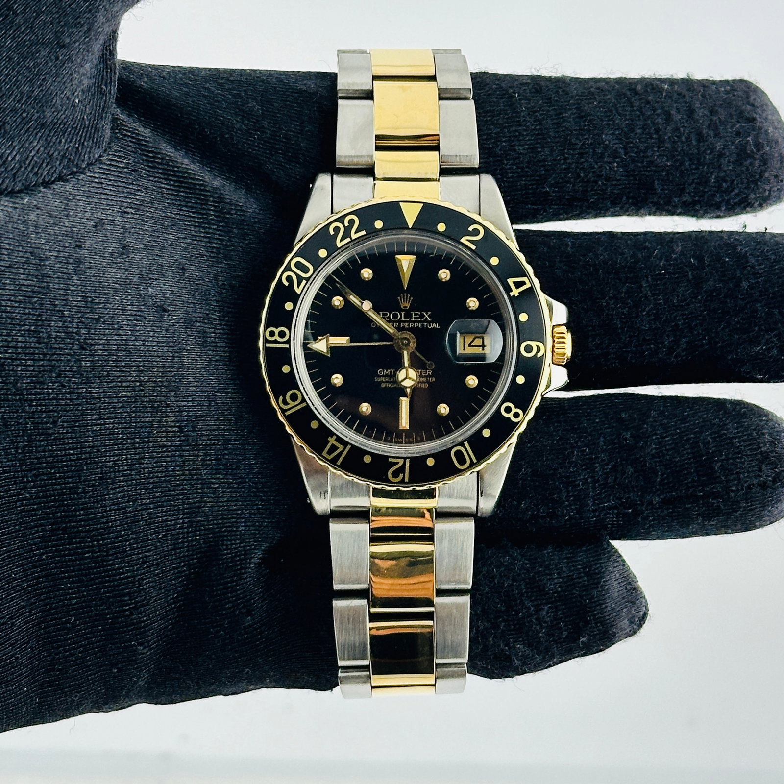 Rolex GMT-Master 1675 Black Nipple Dial Oyster Bracelet (1 of 5)