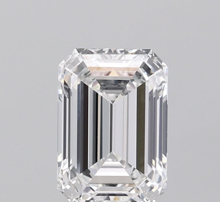 Loose Diamond - EMERALD 2.08ct E VVS2: Loose Diamond - EMERALD 2.08ct E VVS2 Source: This is a real non-mined Diamond that has been grown in a lab Shape: EMERALD Carats: 2.08 Color: E Clarity: VVS2 Certification: IGI Video: