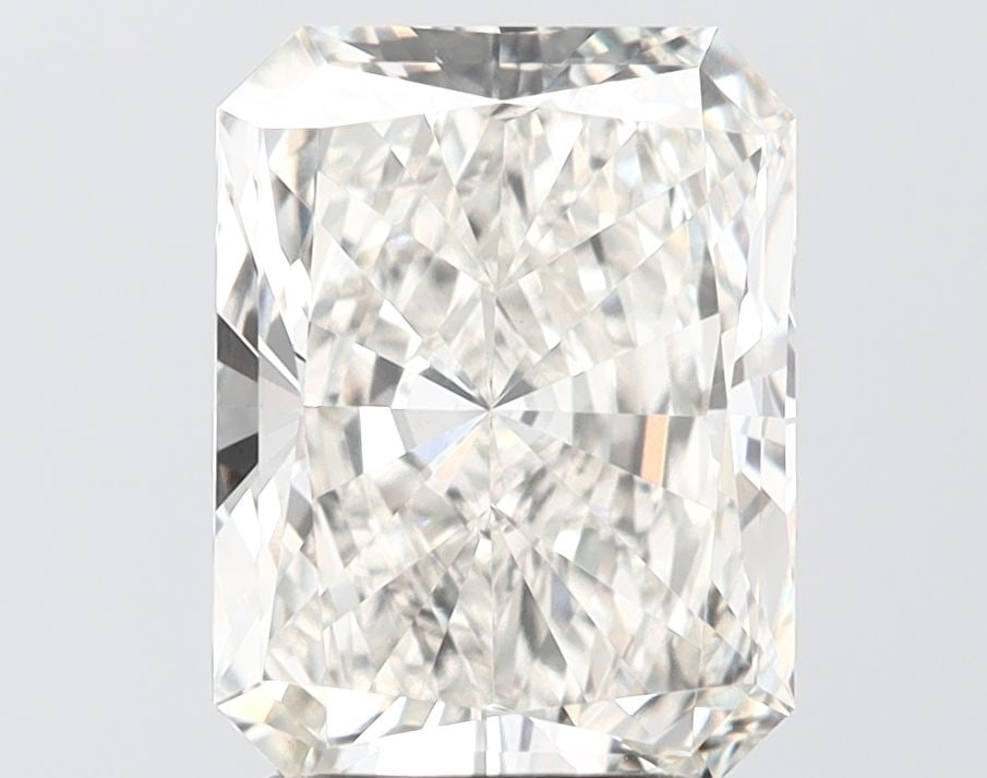 Loose Diamond - RADIANT 3.5ct I VS1: Loose Diamond - RADIANT 3.5ct I VS1 Source: This is a real non-mined Diamond that has been grown in a lab Shape: RADIANT Carats: 3.5 Color: I Clarity: VS1 Certification: IGI Video: Video Link The