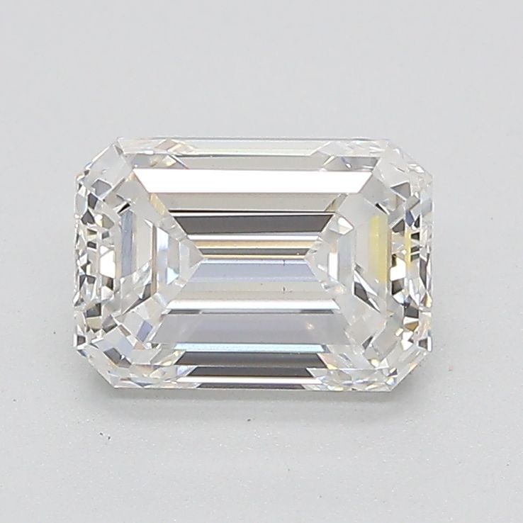 Loose Diamond - EMERALD 1.46ct E VS1: Loose Diamond - EMERALD 1.46ct E VS1 Source: This is a real non-mined Diamond that has been grown in a lab Shape: EMERALD Carats: 1.46 Color: E Clarity: VS1 Certification: IGI The Diamond Depot Guaran