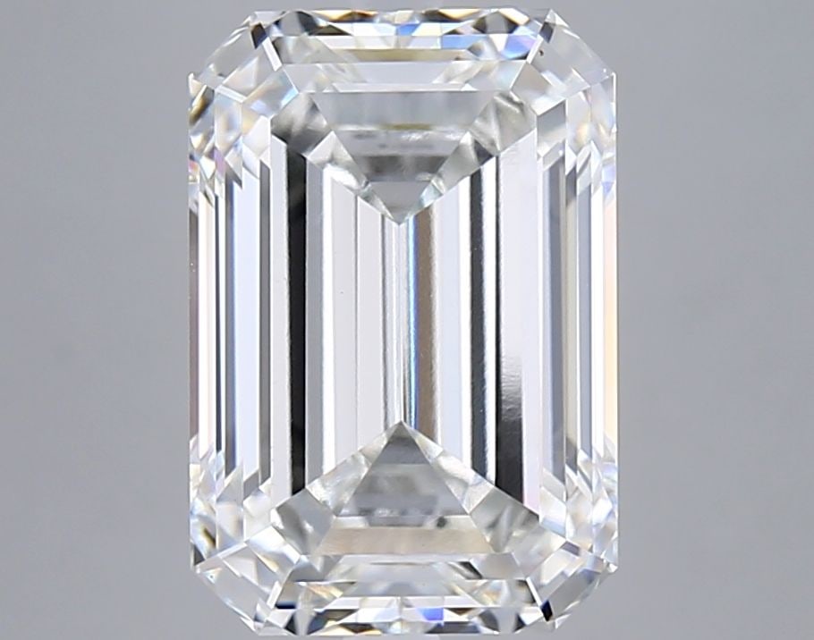 Loose Diamond - EMERALD 8.08ct F VVS2: Loose Diamond - EMERALD 8.08ct F VVS2 Source: This is a real non-mined Diamond that has been grown in a lab Shape: EMERALD Carats: 8.08 Color: F Clarity: VVS2 Certification: IGI Video: