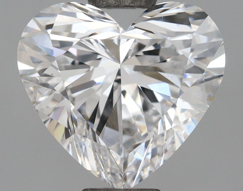 Loose Diamond - HEART 1.61ct E VVS1: Loose Diamond - HEART 1.61ct E VVS1 Source: This is a real non-mined Diamond that has been grown in a lab Shape: HEART Carats: 1.61 Color: E Clarity: VVS1 Certification: IGI Video: