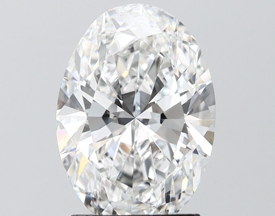 Loose Diamond - OVAL 2.52ct E VVS2: Loose Diamond - OVAL 2.52ct E VVS2 Source: This is a real non-mined Diamond that has been grown in a lab Shape: OVAL Carats: 2.52 Color: E Clarity: VVS2 Certification: IGI Video: