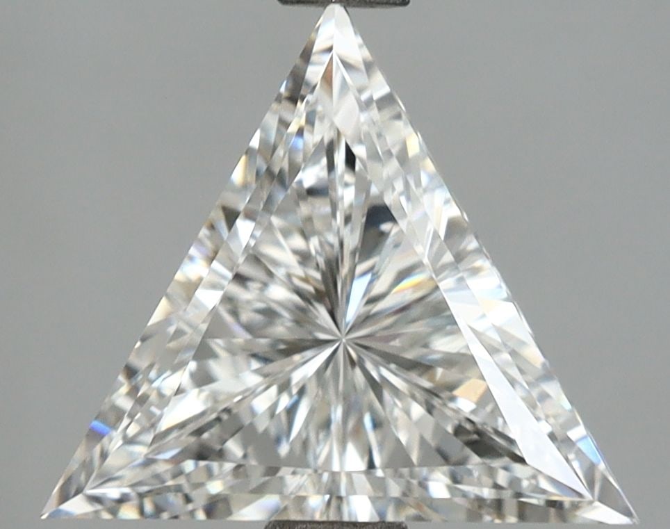 Loose Diamond - TRIANGULAR 2.56ct D VS1: Loose Diamond - TRIANGULAR 2.56ct D VS1 Source: This is a real non-mined Diamond that has been grown in a lab Shape: TRIANGULAR Carats: 2.56 Color: D Clarity: VS1 Certification: IGI Video: