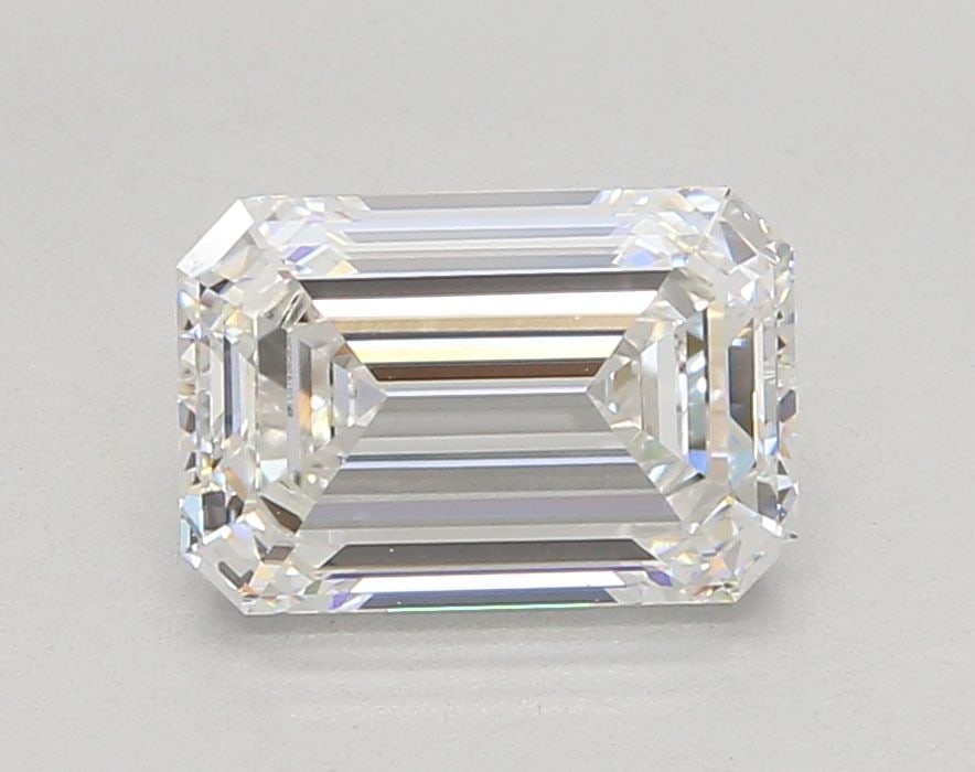 Loose Diamond - EMERALD 2.55ct E VVS2: Loose Diamond - EMERALD 2.55ct E VVS2 Source: This is a real non-mined Diamond that has been grown in a lab Shape: EMERALD Carats: 2.55 Color: E Clarity: VVS2 Certification: IGI Video: