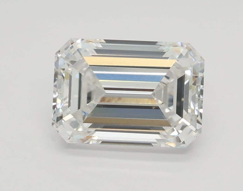 Loose Diamond - EMERALD 1.51ct E VS1: Loose Diamond - EMERALD 1.51ct E VS1 Source: This is a real non-mined Diamond that has been grown in a lab Shape: EMERALD Carats: 1.51 Color: E Clarity: VS1 Certification: GIA Video:
