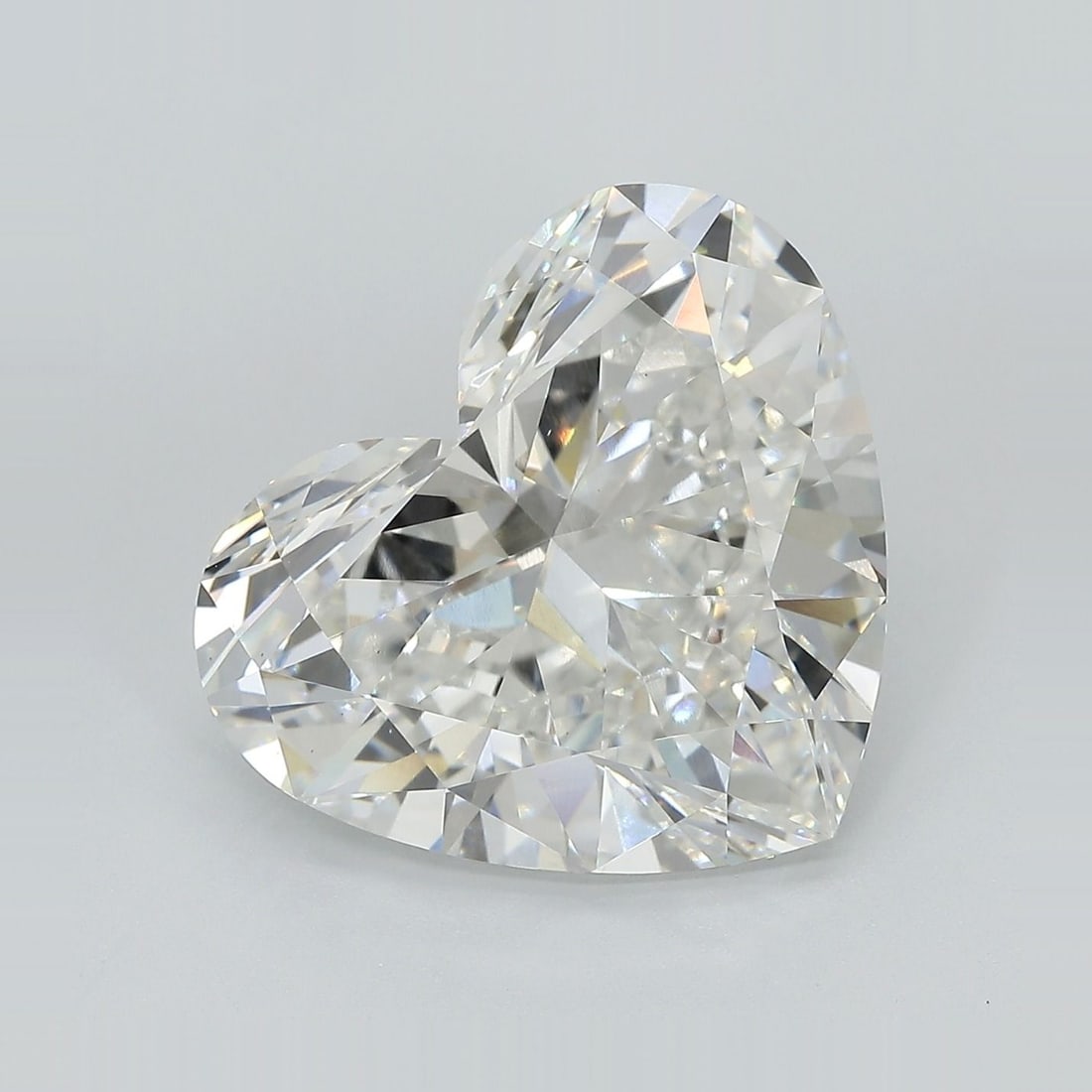 Loose Diamond - HEART 10.63ct G VS1: Loose Diamond - HEART 10.63ct G VS1 Source: This is a real non-mined Diamond that has been grown in a lab Shape: HEART Carats: 10.63 Color: G Clarity: VS1 Certification: IGI Video: