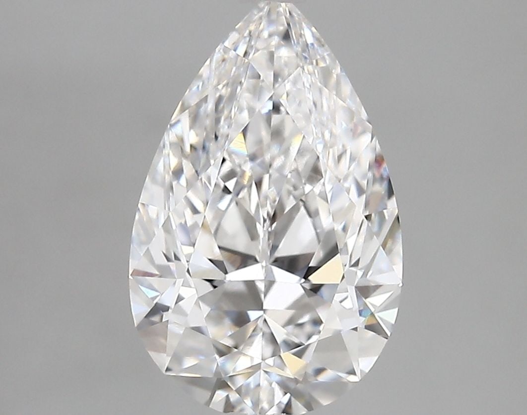 Loose Diamond - PEAR 2.79ct D VVS2: Loose Diamond - PEAR 2.79ct D VVS2 Source: This is a real non-mined Diamond that has been grown in a lab Shape: PEAR Carats: 2.79 Color: D Clarity: VVS2 Certification: IGI Video: Video Link The