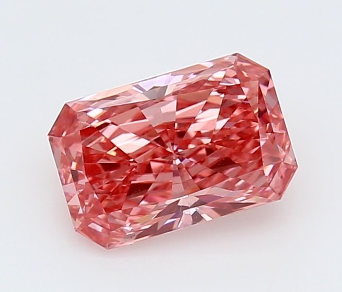 Loose Diamond - RADIANT 1.52ct Fancy Vivid Pink VS2: Loose Diamond - RADIANT 1.52ct Fancy Vivid Pink VS2 Source: This is a real non-mined Diamond that has been grown in a lab Shape: RADIANT Carats: 1.52 Color: Fancy Vivid Pink Certification: IGI Video: