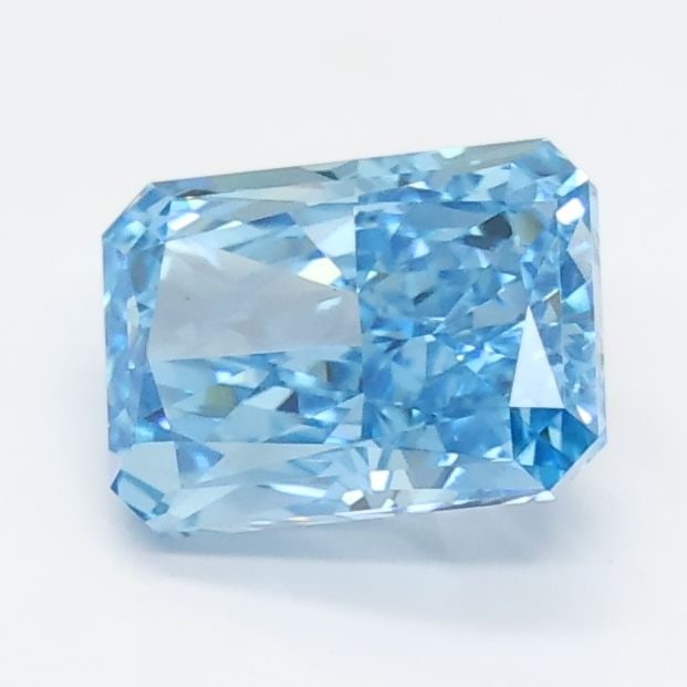 Loose Diamond - RADIANT 1.4ct Fancy Vivid Blue VS1: Loose Diamond - RADIANT 1.4ct Fancy Vivid Blue VS1 Source: This is a real non-mined Diamond that has been grown in a lab Shape: RADIANT Carats: 1.4 Color: Fancy Vivid Blue Certification: IGI Video: