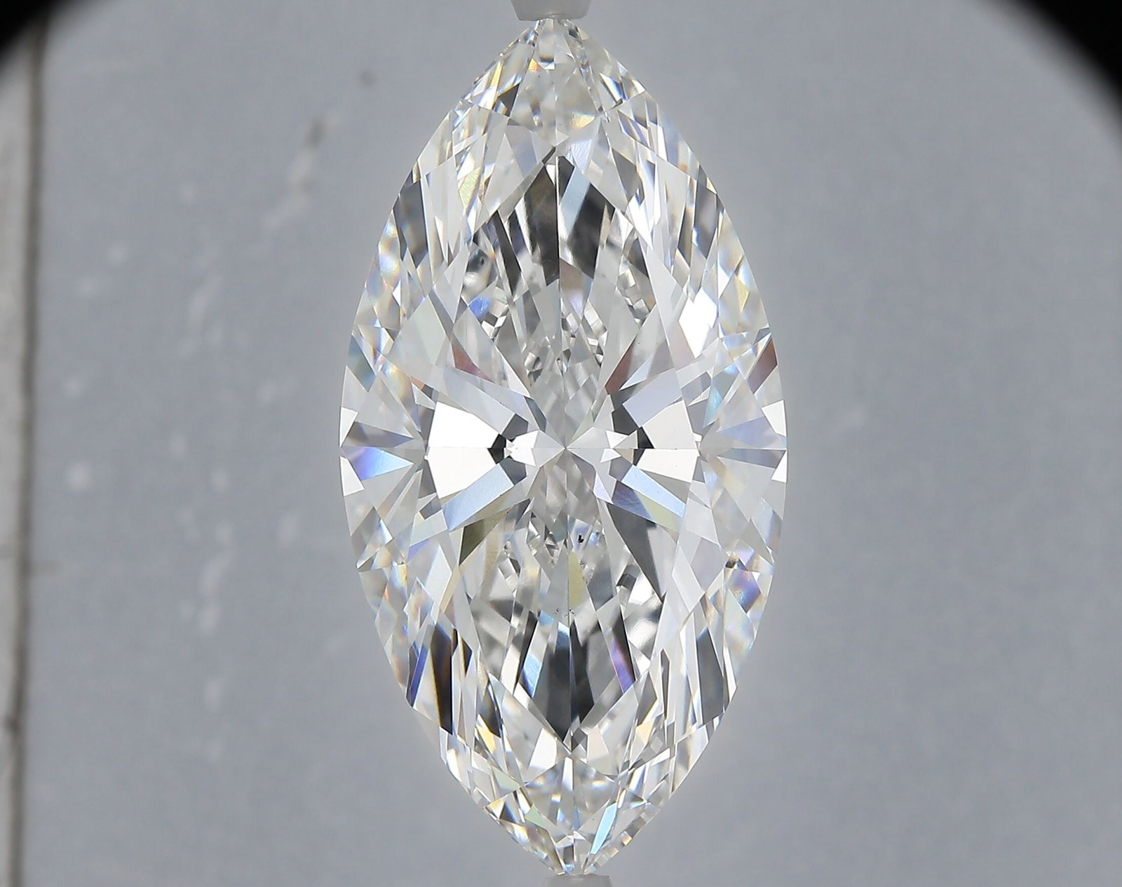 Loose Diamond - MARQUISE 14.07ct E VS1: Loose Diamond - MARQUISE 14.07ct E VS1 Source: This is a real non-mined Diamond that has been grown in a lab Shape: MARQUISE Carats: 14.07 Color: E Clarity: VS1 Certification: IGI Video: Video Link