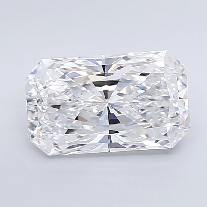 Loose Diamond - RADIANT 3.06ct D VVS1: Loose Diamond - RADIANT 3.06ct D VVS1 Source: This is a real non-mined Diamond that has been grown in a lab Shape: RADIANT Carats: 3.06 Color: D Clarity: VVS1 Certification: IGI Video: