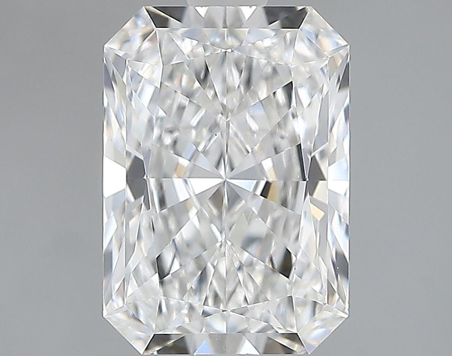 Loose Diamond - RADIANT 2.06ct E VVS2: Loose Diamond - RADIANT 2.06ct E VVS2 Source: This is a real non-mined Diamond that has been grown in a lab Shape: RADIANT Carats: 2.06 Color: E Clarity: VVS2 Certification: IGI Video: