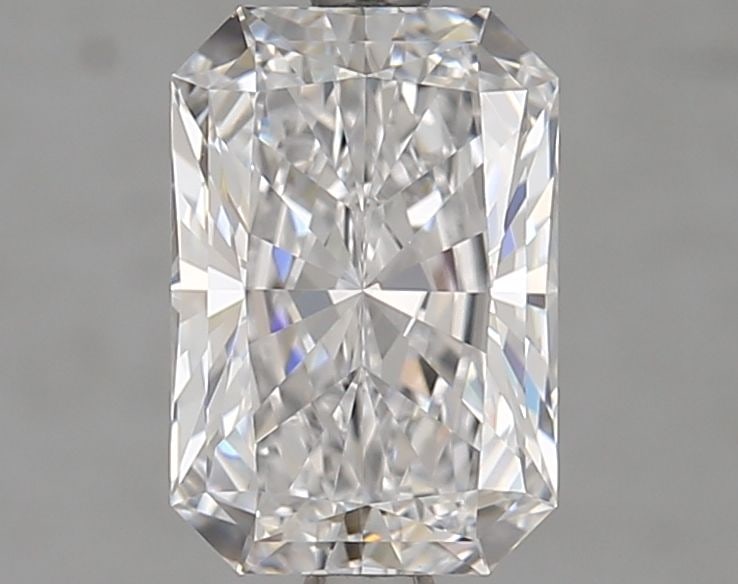 Loose Diamond - RADIANT 2.01ct D VVS1: Loose Diamond - RADIANT 2.01ct D VVS1 Source: This is a real non-mined Diamond that has been grown in a lab Shape: RADIANT Carats: 2.01 Color: D Clarity: VVS1 Certification: GIA Video: