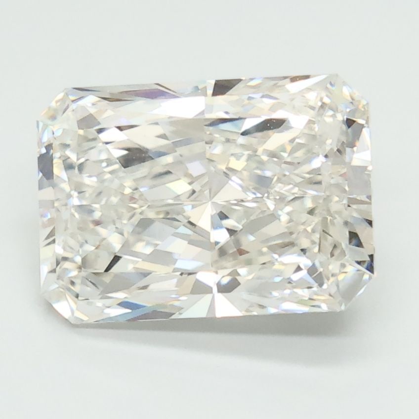 Loose Diamond - RADIANT 3.63ct G VVS2: Loose Diamond - RADIANT 3.63ct G VVS2 Source: This is a real non-mined Diamond that has been grown in a lab Shape: RADIANT Carats: 3.63 Color: G Clarity: VVS2 Certification: IGI Video: