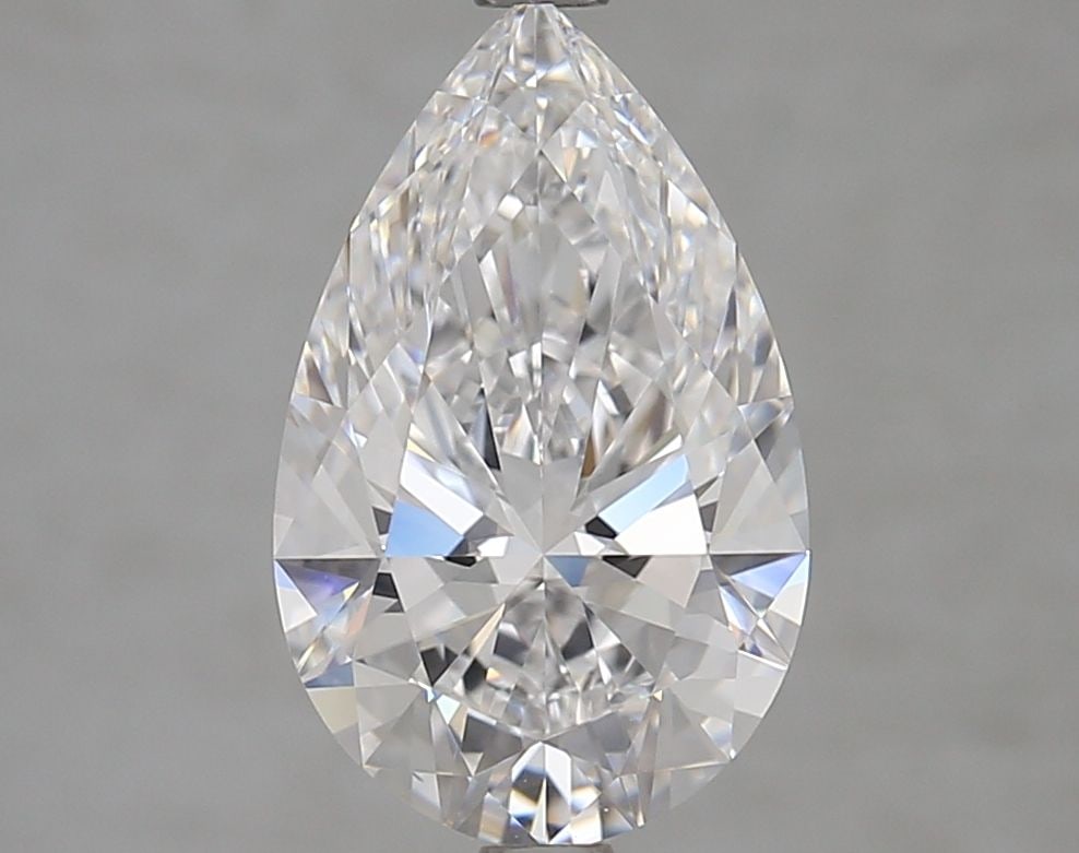 Loose Diamond - PEAR 3.01ct D VVS1: Loose Diamond - PEAR 3.01ct D VVS1 Source: This is a real non-mined Diamond that has been grown in a lab Shape: PEAR Carats: 3.01 Color: D Clarity: VVS1 Certification: IGI Video: