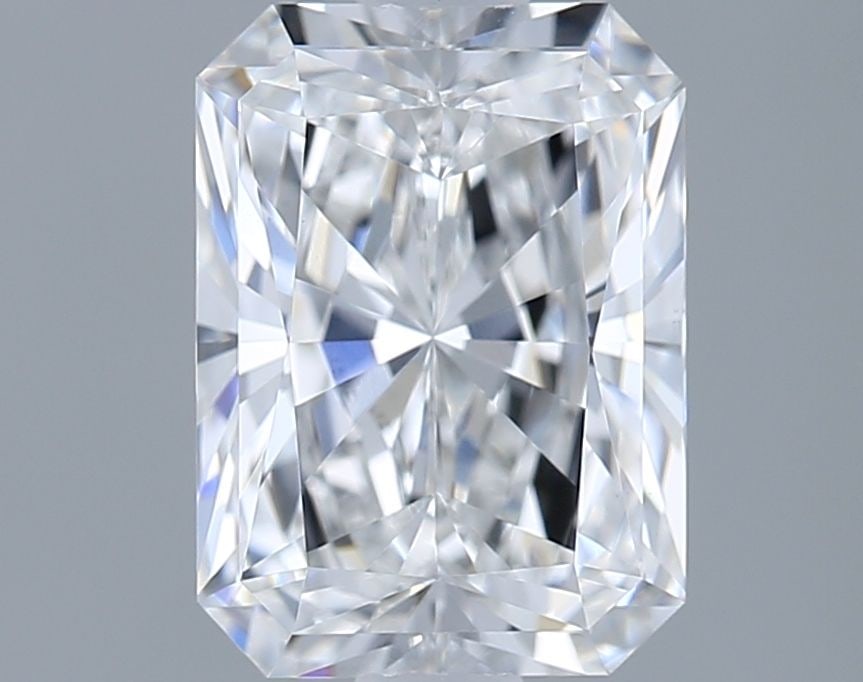 Loose Diamond - RADIANT 1.56ct D VVS2: Loose Diamond - RADIANT 1.56ct D VVS2 Source: This is a real non-mined Diamond that has been grown in a lab Shape: RADIANT Carats: 1.56 Color: D Clarity: VVS2 Certification: IGI Video: