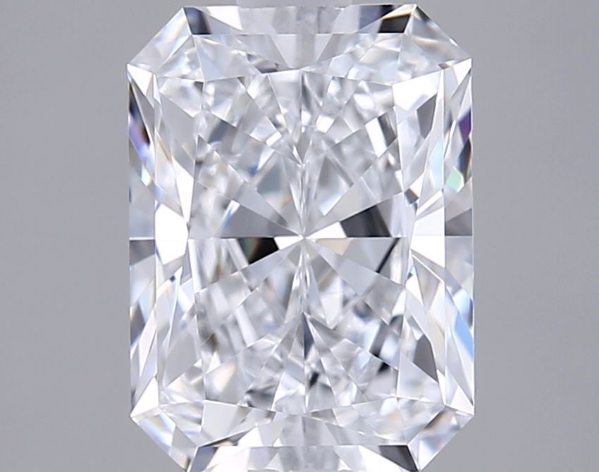 Loose Diamond - RADIANT 2.02ct D IF: Loose Diamond - RADIANT 2.02ct D IF Source: This is a real non-mined Diamond that has been grown in a lab Shape: RADIANT Carats: 2.02 Color: D Clarity: IF Certification: IGI Video: