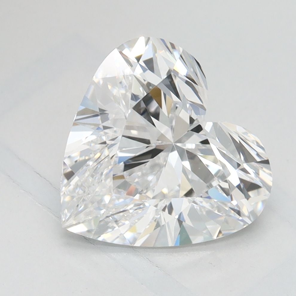 Loose Diamond - HEART 2.0ct D IF: Loose Diamond - HEART 2.0ct D IF Source: This is a real non-mined Diamond that has been grown in a lab Shape: HEART Carats: 2.0 Color: D Clarity: IF Certification: IGI Video: