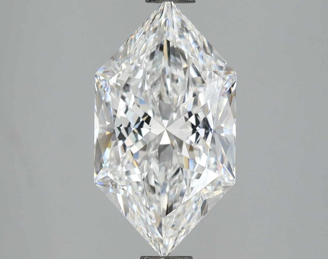 Loose Diamond - HEXAGONAL 3.95ct D VVS2: Loose Diamond - HEXAGONAL 3.95ct D VVS2 Source: This is a real non-mined Diamond that has been grown in a lab Shape: HEXAGONAL Carats: 3.95 Color: D Clarity: VVS2 Certification: IGI Video:
