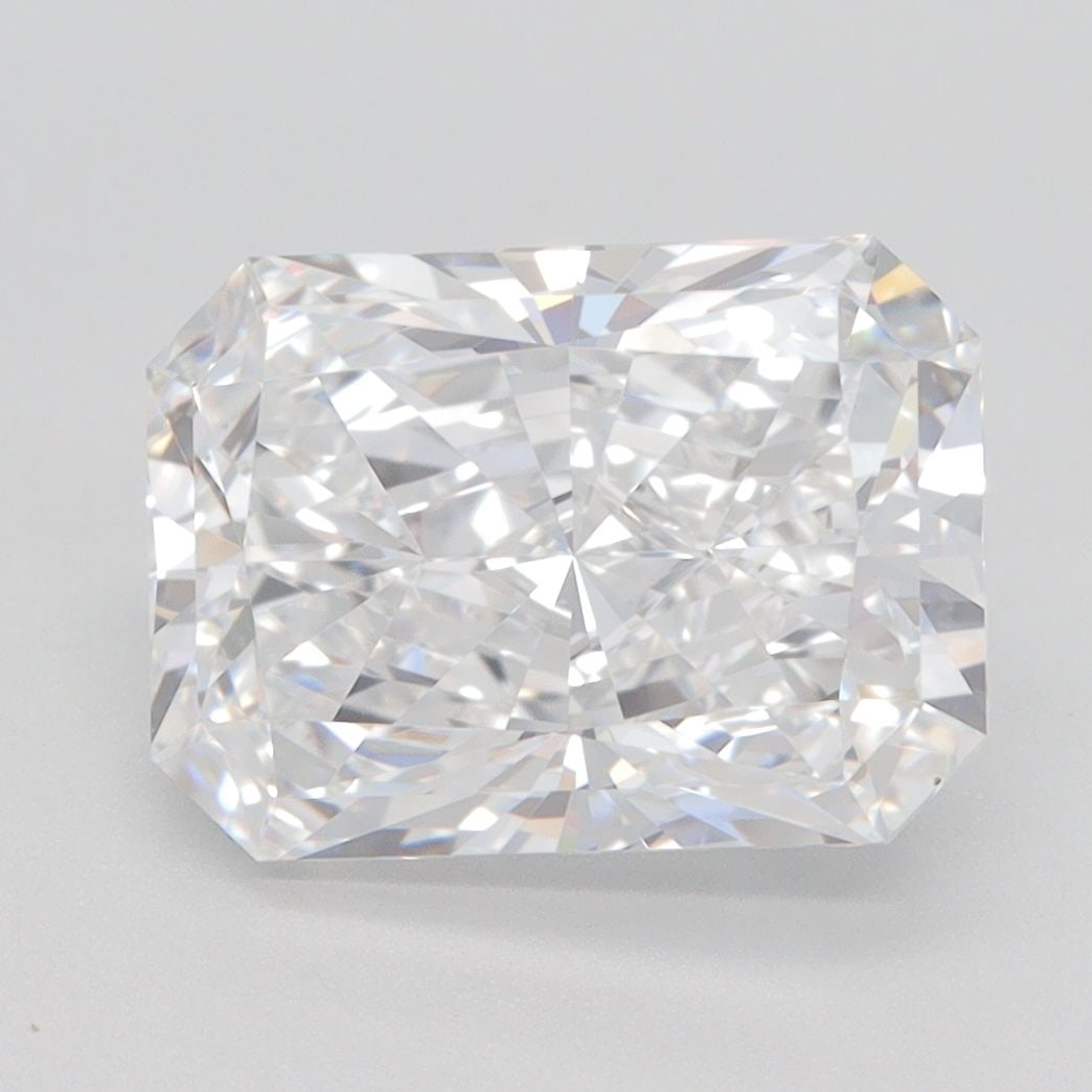 Loose Diamond - RADIANT 3.63ct D VVS1: Loose Diamond - RADIANT 3.63ct D VVS1 Source: This is a real non-mined Diamond that has been grown in a lab Shape: RADIANT Carats: 3.63 Color: D Clarity: VVS1 Certification: IGI Video: