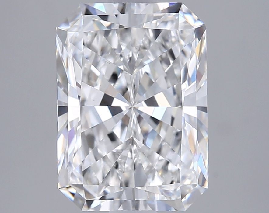 Loose Diamond - RADIANT 2.1ct D VVS2: Loose Diamond - RADIANT 2.1ct D VVS2 Source: This is a real non-mined Diamond that has been grown in a lab Shape: RADIANT Carats: 2.1 Color: D Clarity: VVS2 Certification: IGI Video: Video Link The