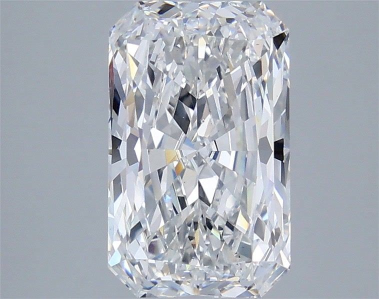 Loose Diamond - RADIANT 3.03ct D VS2: Loose Diamond - RADIANT 3.03ct D VS2 Source: This is a real non-mined Diamond that has been grown in a lab Shape: RADIANT Carats: 3.03 Color: D Clarity: VS2 Certification: IGI Video:
