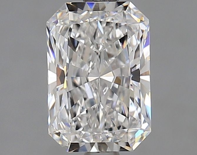 Loose Diamond - RADIANT 1.54ct D VS1: Loose Diamond - RADIANT 1.54ct D VS1 Source: This is a real non-mined Diamond that has been grown in a lab Shape: RADIANT Carats: 1.54 Color: D Clarity: VS1 Certification: GIA Video: