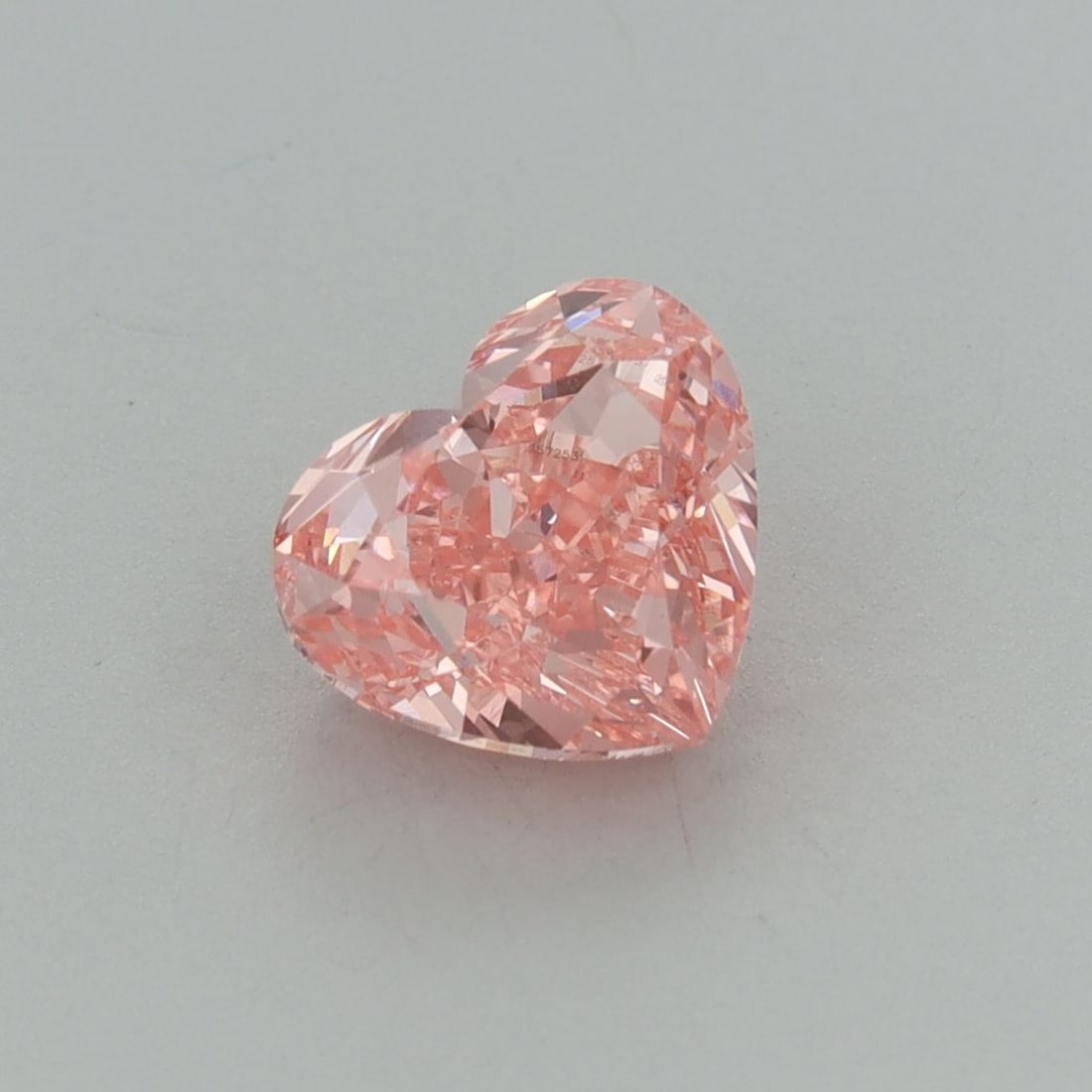 Loose Diamond - HEART 1.73ct Fancy Vivid Pink VS1: Loose Diamond - HEART 1.73ct Fancy Vivid Pink VS1 Source: This is a real non-mined Diamond that has been grown in a lab Shape: HEART Carats: 1.73 Color: Fancy Vivid Pink Certification: IGI The Diamond